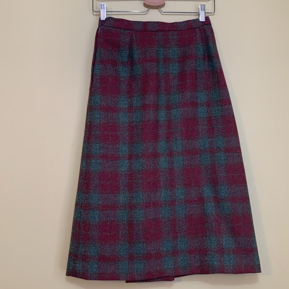 Morplan | 100% Wool Green Red Tartan Plaid Side Zip Vintage Skirt 12.5” W 30” L - Picture 3 of 16